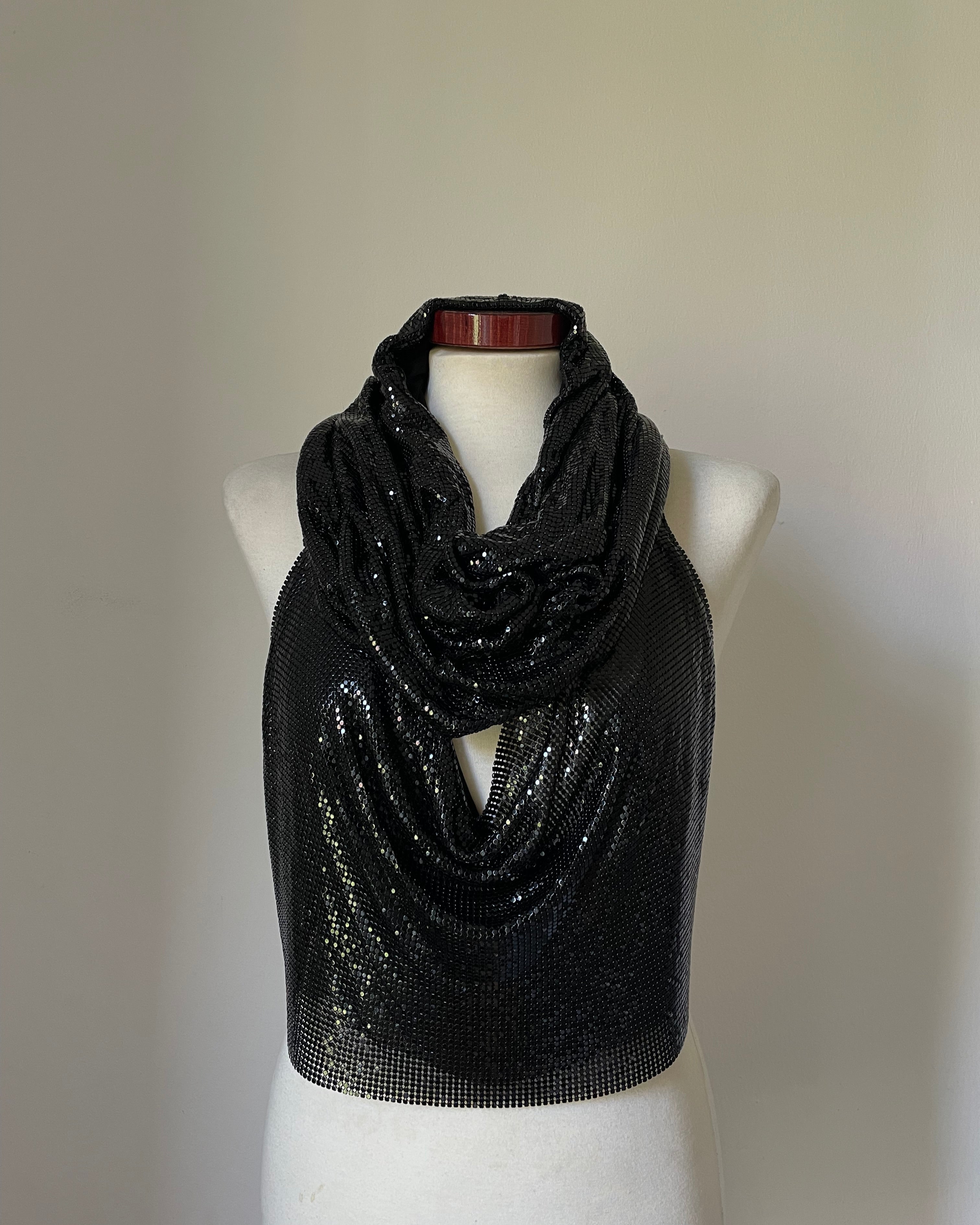 Venus Metal Hood Top